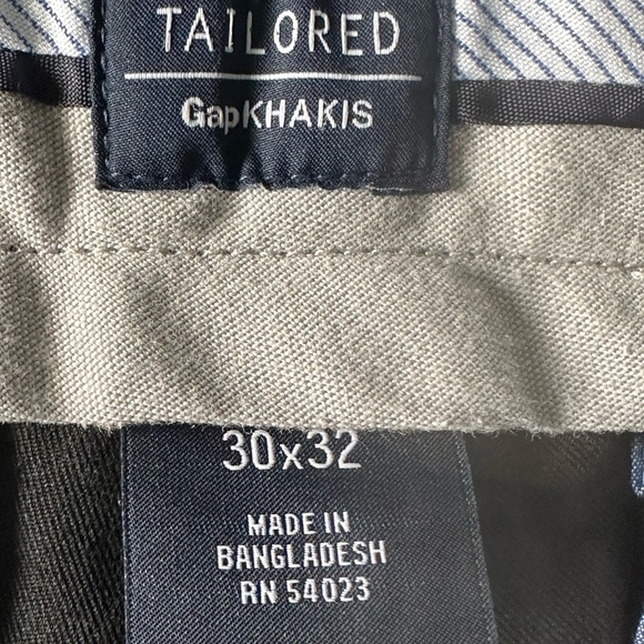 Gap Straight Fit Khakis Black - Picture 6 of 6